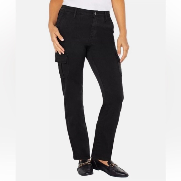 Well Worn Ladies' High Rise Tencel Blend Cargo Pant Straight Leg - Picture 1 of 7